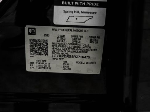 Used 2024 Cadillac XT6 Premium Luxury w/ LPO, Floor Liner Package AWD/4WD image 38