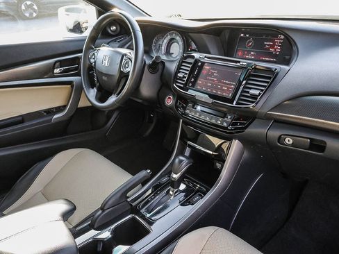 Used 2016 Honda Accord EX-L image 21