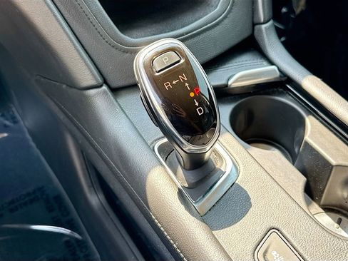 Used 2018 Cadillac XT5 Premium Luxury image 27