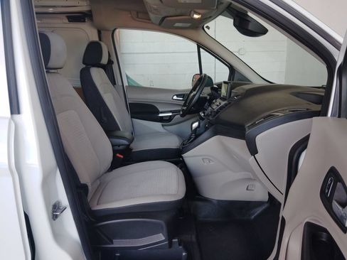 Used 2022 Ford Transit Connect XLT FWD image 13