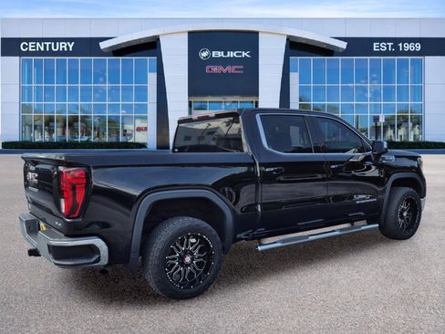 Used 2020 GMC Sierra 1500 SLE w/ SLE Value Package RWD image 4