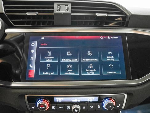 Used 2023 Audi Q3 2.0T Premium w/ Convenience Package image 20