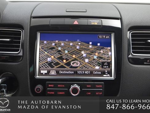 Used 2014 Volkswagen Touareg Sport AWD/4WD image 31
