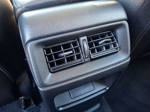 Used 2023 Honda CR-V LX image 11