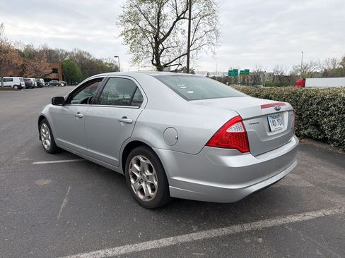 Used 2010 Ford Fusion SE image 7