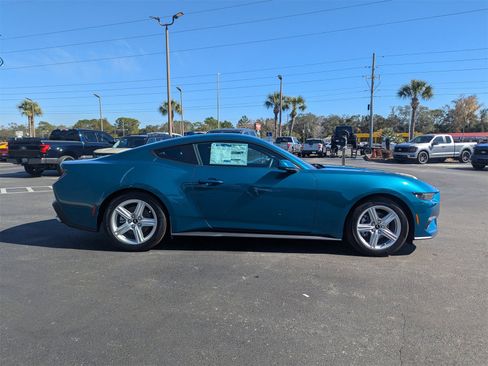 New 2026 Ford Mustang Coupe image 4