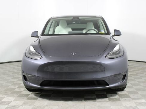 Used 2022 Tesla Model Y Performance image 2