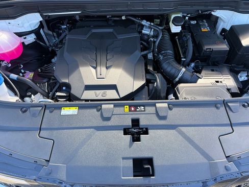 New 2026 Kia Carnival LX FWD image 23