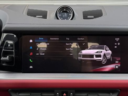 New 2026 Porsche Cayenne E-Hybrid Coupe AWD/4WD image 29