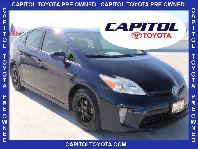 Used 2014 Toyota Prius Three FWD image 1