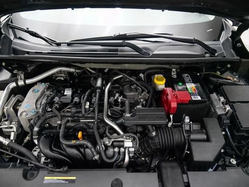 Used 2023 Nissan Sentra SR w/ SR Premium Package FWD image 8