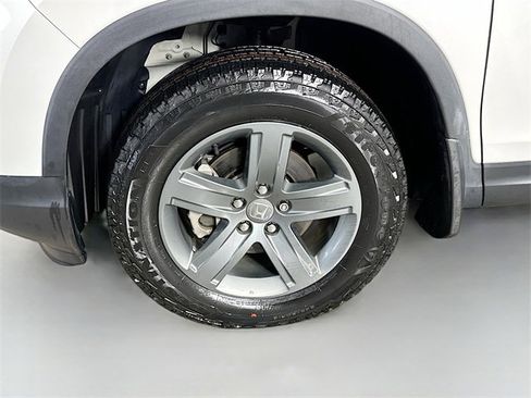 Used 2023 Honda Ridgeline RTL-E image 12