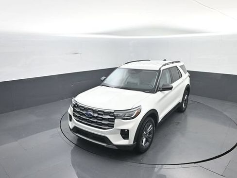 New 2026 Ford Explorer Active w/ Active Comfort Package AWD/4WD image 28