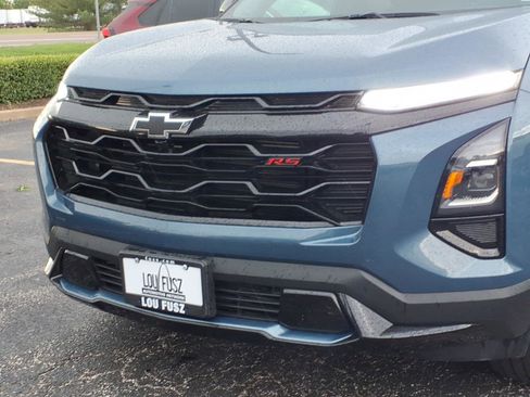 Used 2025 Chevrolet Equinox RS FWD image 35