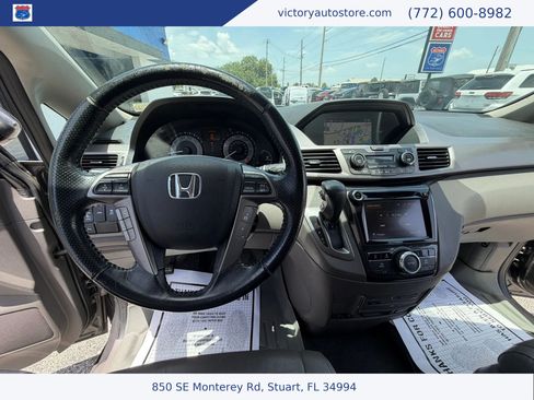 Used 2015 Honda Odyssey Touring Elite image 46