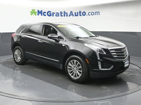 Used 2019 Cadillac XT5 Luxury AWD/4WD image 2