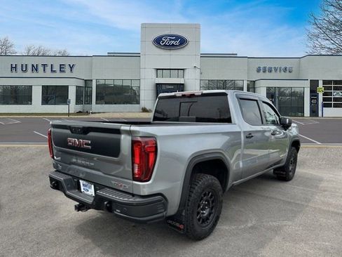Used 2023 GMC Sierra 1500 AT4X image 5