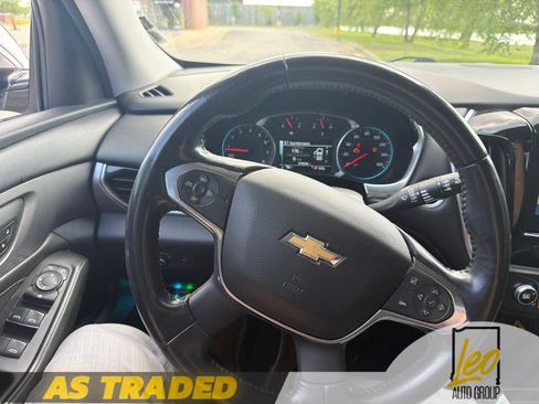 Used 2018 Chevrolet Traverse LT FWD image 7