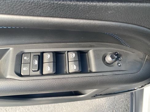 New 2026 Jeep Compass Latitude AWD/4WD image 10