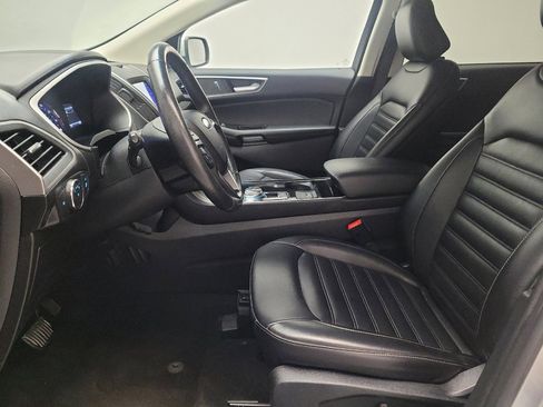 Used 2020 Ford Edge SEL w/ Convenience Package FWD image 17