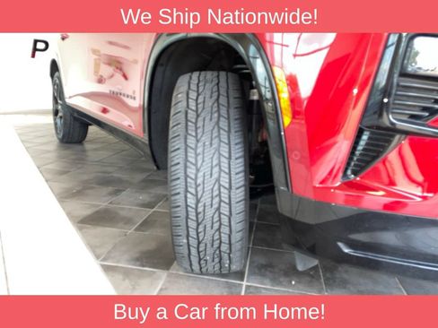 Used 2024 Chevrolet Traverse RS AWD/4WD image 18