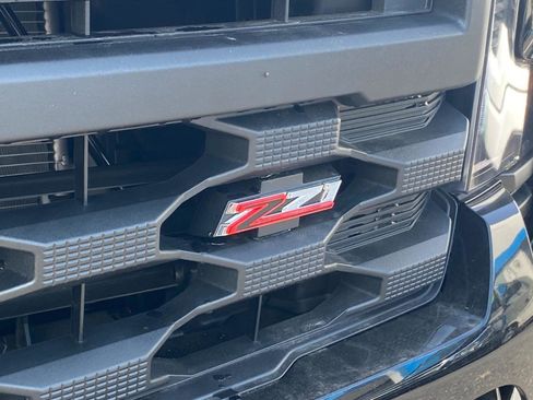 New 2026 Chevrolet Silverado 1500 Custom Trail Boss AWD/4WD image 7