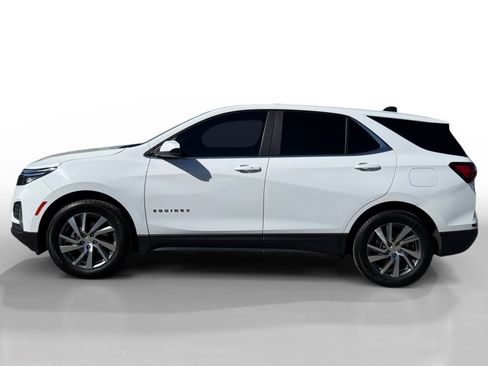 Used 2022 Chevrolet Equinox LT FWD image 2