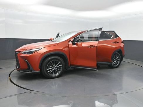 Used 2022 Lexus NX 350 AWD image 33