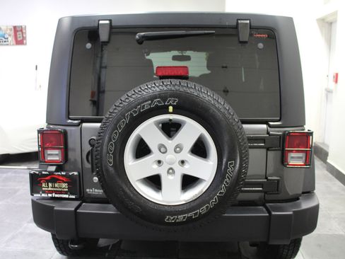 Used 2017 Jeep Wrangler Unlimited Sport w/ Quick Order Package 24S image 5