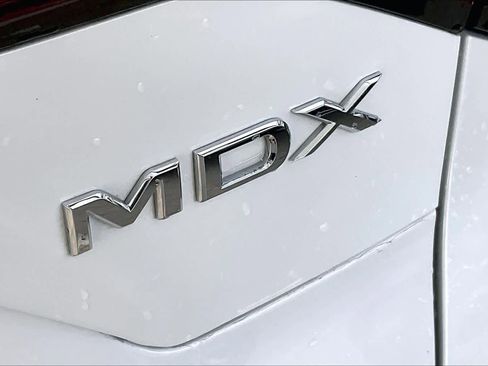 Used 2024 Acura MDX A-Spec image 10