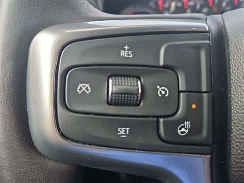 Used 2022 Chevrolet Silverado 1500 LT Trail Boss w/ Convenience Package II image 13