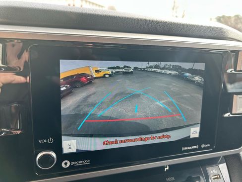 Used 2022 Toyota Tundra SR5 w/ Convenience Package image 14