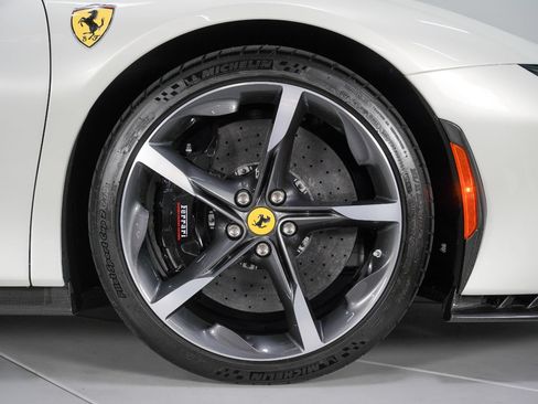 Used 2023 Ferrari SF90 Spider AWD/4WD image 30