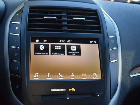 Used 2019 Lincoln MKC Reserve w/ MKC Climate Package image 21