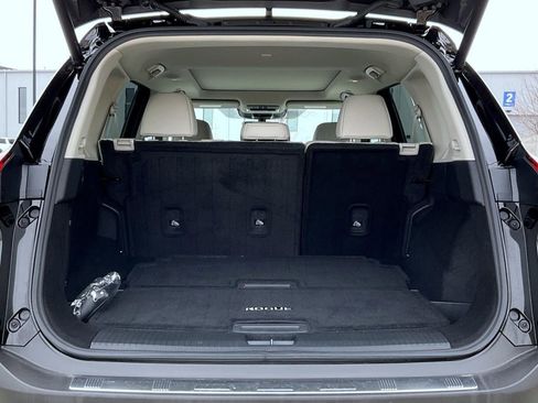 Used 2023 Nissan Rogue SL w/ SL Premium Package image 22