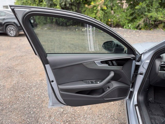 Used 2023 Audi A4 2.0T allroad Premium Plus AWD/4WD image 13