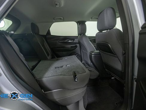 Used 2023 Chevrolet TrailBlazer LT w/ Convenience Package AWD/4WD image 40