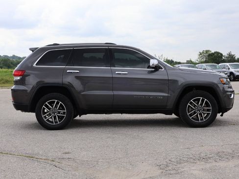 Used 2021 Jeep Grand Cherokee Limited AWD/4WD image 7