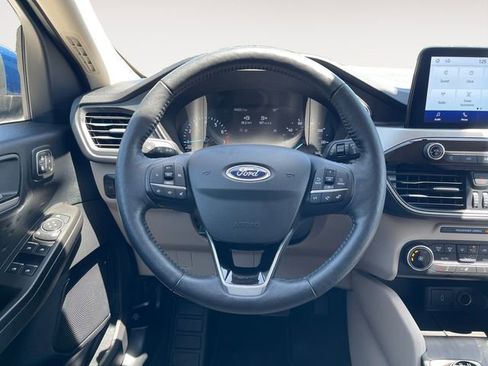 Used 2020 Ford Escape SEL FWD image 12