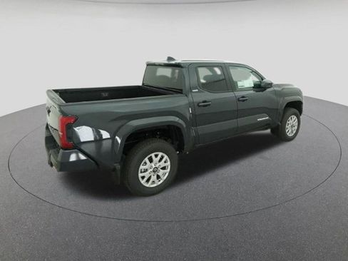 New 2026 Toyota Tacoma SR5 image 9