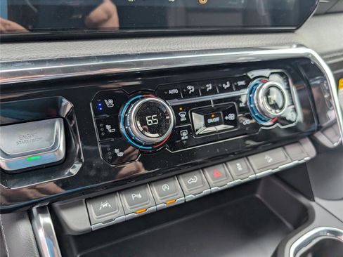 New 2026 GMC Sierra 1500 Denali w/ Denali Reserve Package AWD/4WD image 18