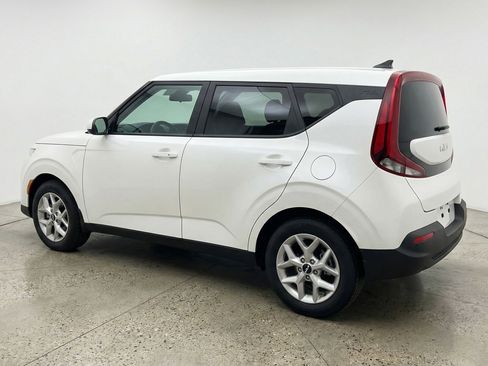 Used 2025 Kia Soul LX w/ LX Technology Package image 6