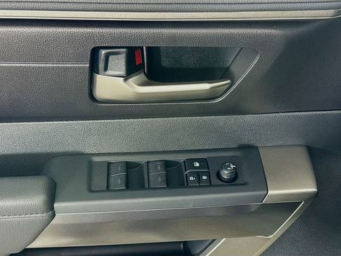 New 2026 Toyota Tundra SR5 AWD/4WD image 17