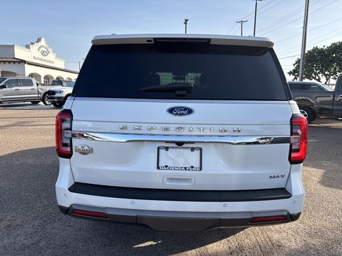 Certified 2024 Ford Expedition Max King Ranch AWD/4WD image 4