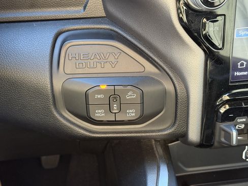 Used 2025 RAM 2500 Lone Star image 22