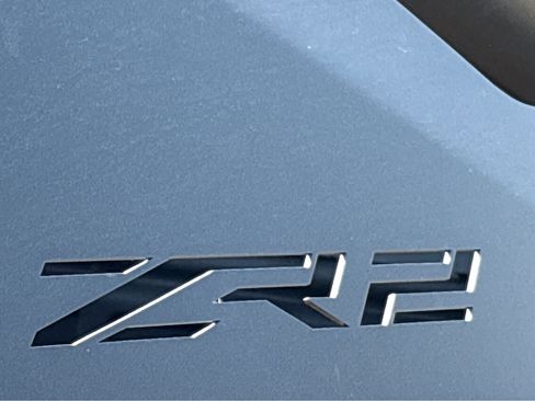 Used 2018 Chevrolet Colorado ZR2 image 22