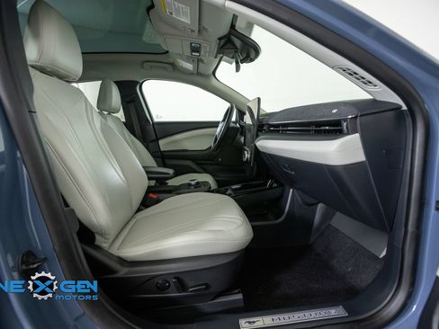 Used 2023 Ford Mustang Mach-E Premium AWD/4WD image 40