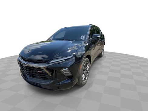Used 2023 Chevrolet Blazer RS w/ Enhanced Convenience Package FWD image 6