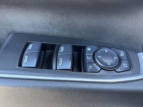 Used 2025 Chevrolet Silverado 2500 LTZ w/ LTZ Premium Package image 25