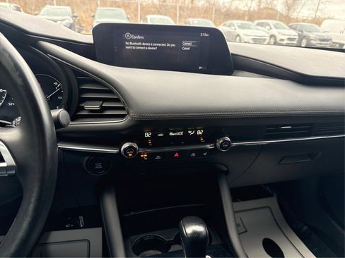 Used 2019 MAZDA MAZDA3 AWD Hatchback w/ Premium Pkg image 24